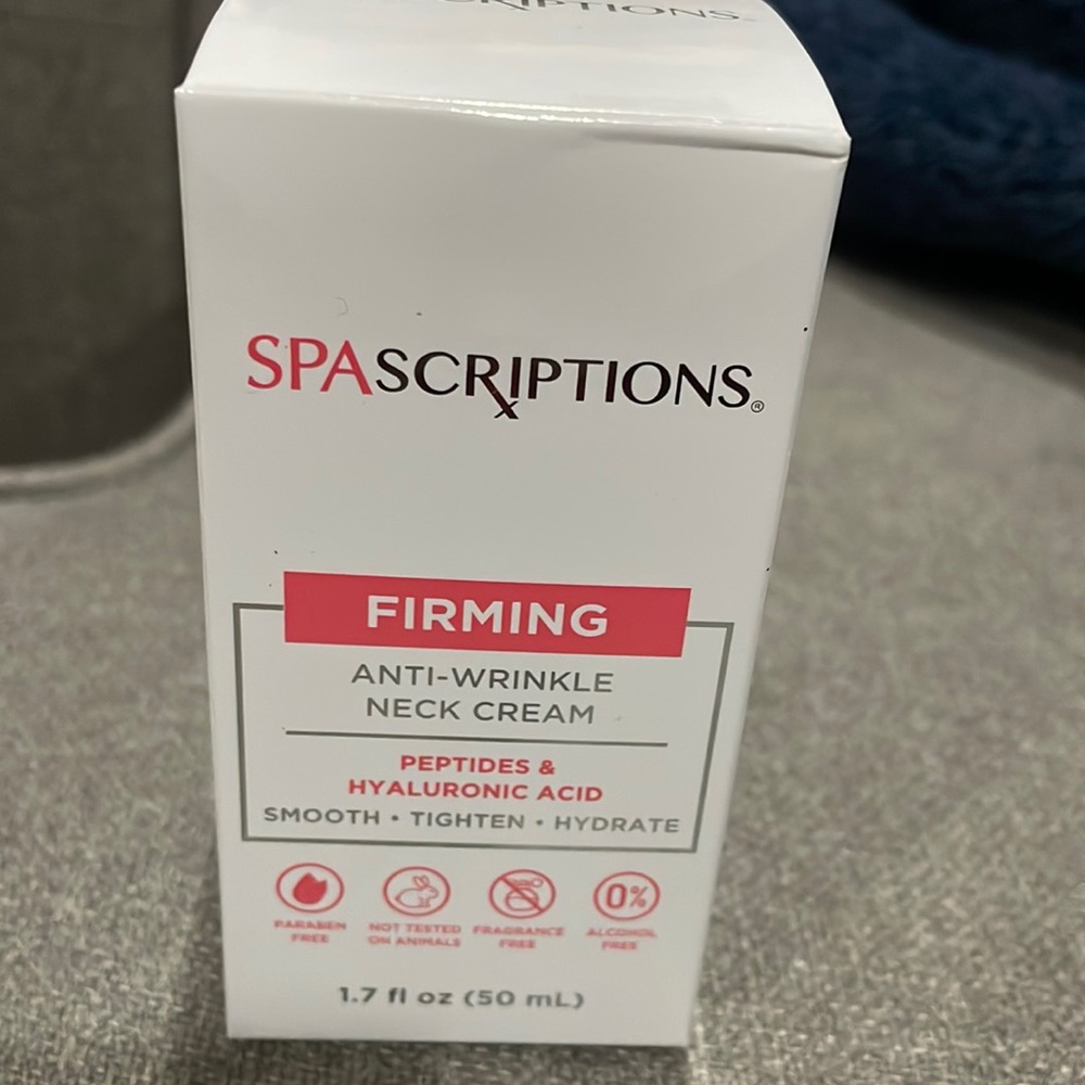 Spascriptions Firming Anti-Wrinkle Neck Cream Peptides & Hyaluronic Acid